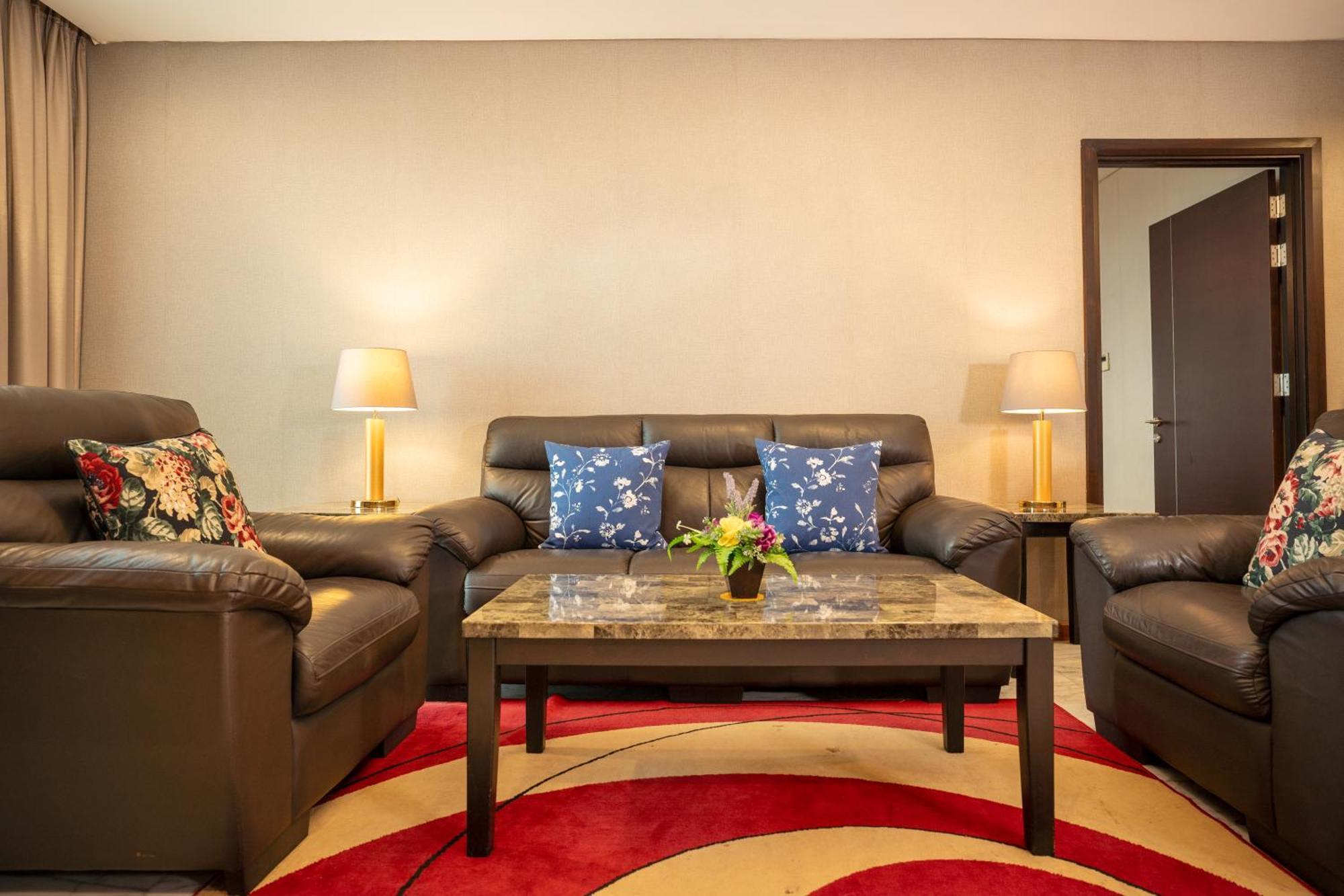 Nagoya Hill Hotel Batam Екстер'єр фото