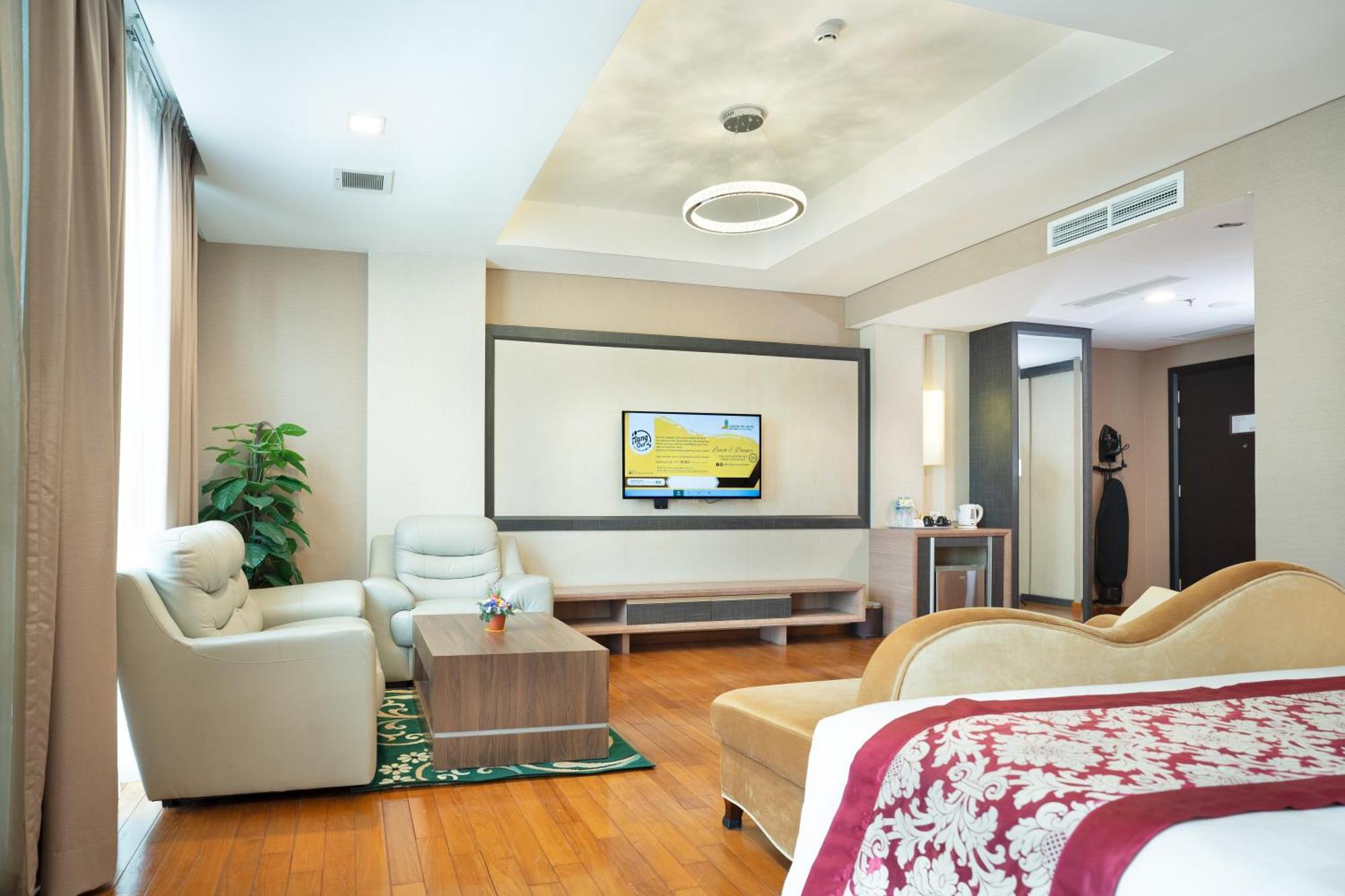 Nagoya Hill Hotel Batam Екстер'єр фото