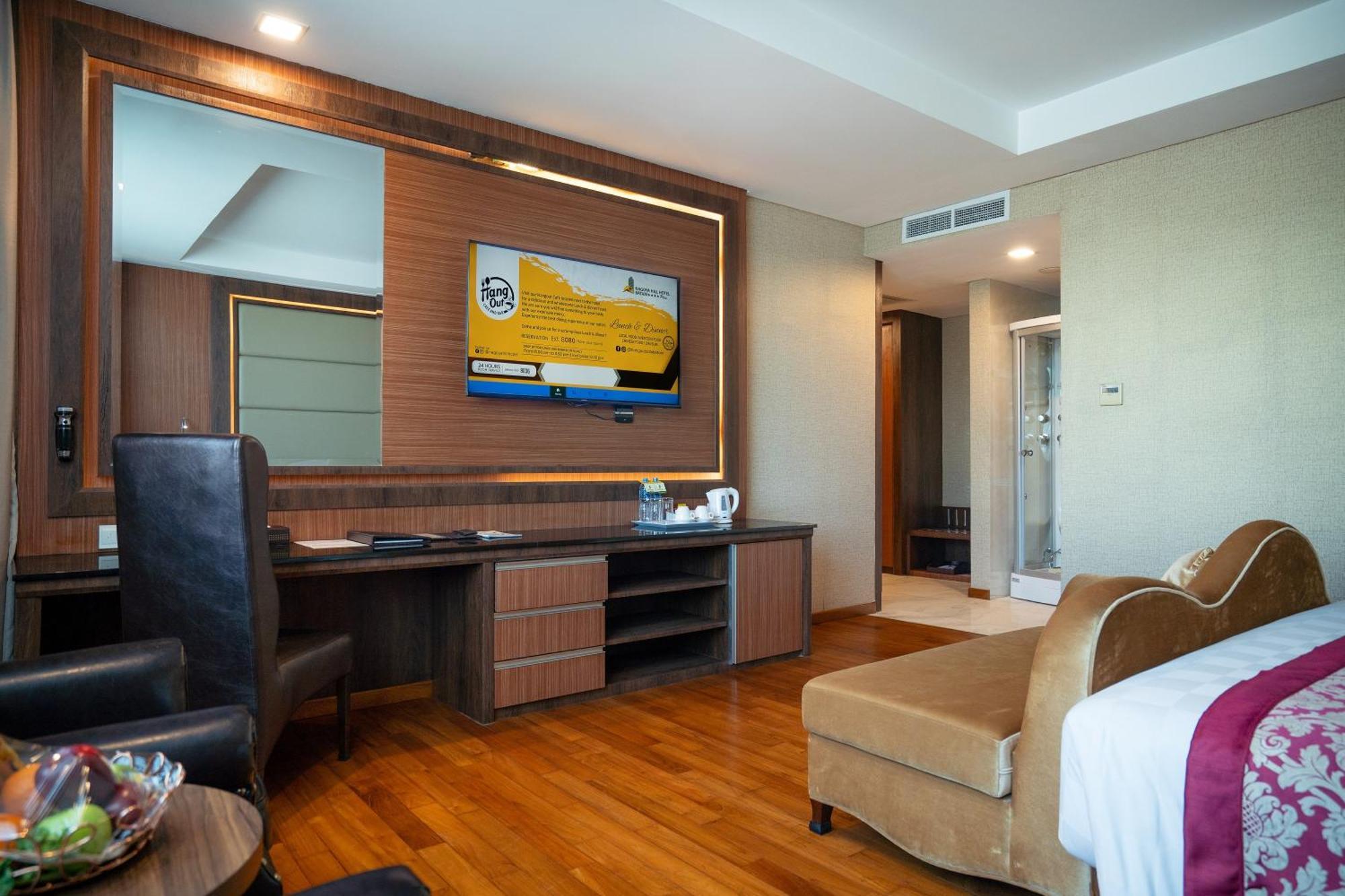 Nagoya Hill Hotel Batam Екстер'єр фото
