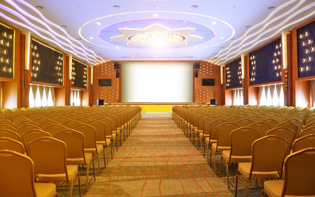 Nagoya Hill Hotel Batam Екстер'єр фото